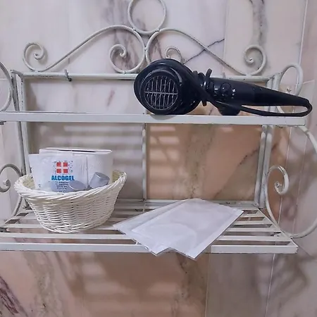 Alojamento de Acomodação e Pequeno-almoço La Locandiera Florença